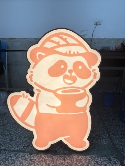 <h6 class='mx-auto' style='max-width:360px'>戶外招牌-直招橫招立體字-立體字/LOGO<hr>包邊發光字
